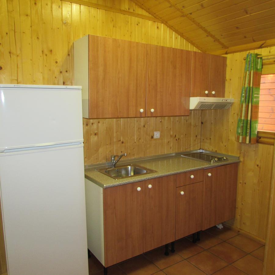 Camping-Bungalows Ciudad De Albarracín エクステリア 写真